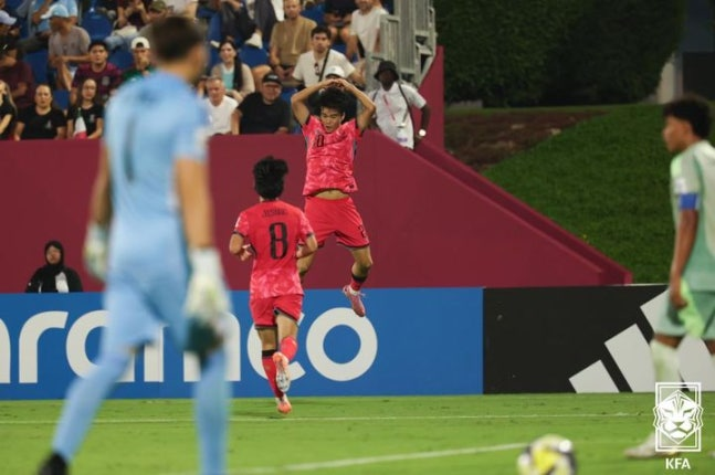 U-17 대표팀 남이안이 5일 멕시코를 상대로 골을 넣은 뒤 세리머니하고 있다. 대한축구협회 제공