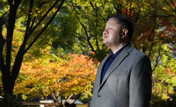 3일 서울 상암동 중앙일보에서 만난 미국 월스트리트의 시각장애인 애널리스트 신순규 씨는 "혼란스러운 시대를 잘 살아내는 방법은 희망의 이유, 행복해야 할 이유를 찾는 것"이라고 말했다. 우상조 기자