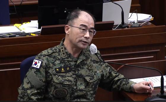 곽종근 전 육군 특수전사령부 사령관이 지난 3일 서울중앙지법 형사25부가 심리하는 윤석열 전 대통령의 내란 우두머리 혐의 재판에 증인으로 출석해 발언하고 있다. 서울중앙지법