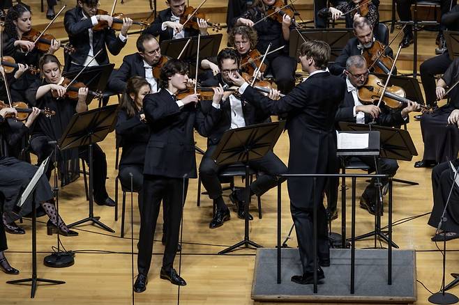 6일 서울 롯데콘서트홀에서 열린 공연 <클라우스 메켈레 & 로열 콘세르트헤바우 오케스트라>. / 사진출처. ⓒ 구본숙