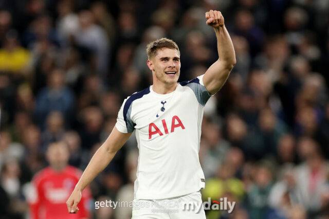 득점 후 주먹을 불끈 쥔 판 더 펜. /게티이미지코리아