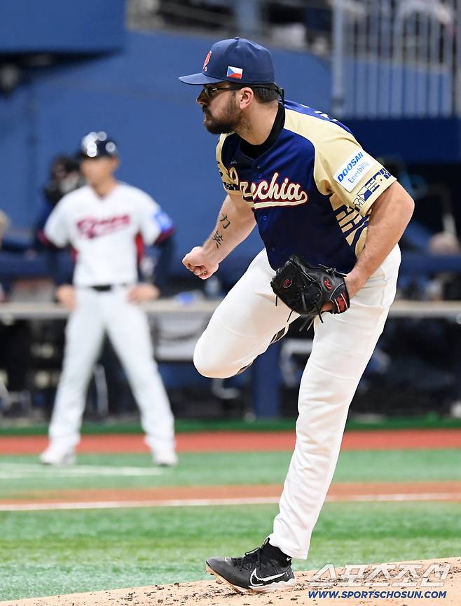 2025 K-BASEBALL SERIES 대한민국과 체코의 평가전이 8일 고척스카이돔에서 열렸다. 체코 흘루치가 역투하고 있다. 고척=박재만 기자 pjm@sportschosun.com/2025.11.08/