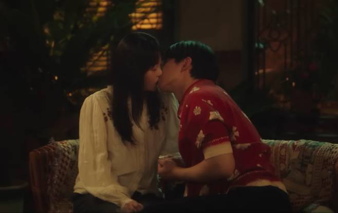 '태풍상사' 10회, 이준호♥김민하 키스 tvN