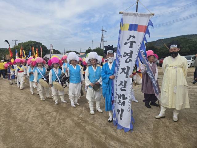 수영지신밟기보존회가 새로운 해석을 담은 창작 공연을 펼친다. 수영지신밟기보존회 제공