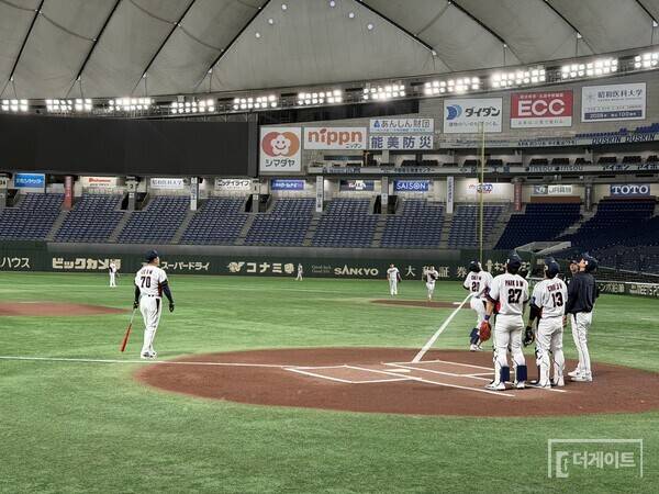 한국 대표팀의 수비 훈련(사진=더게이트 배지헌 기자)