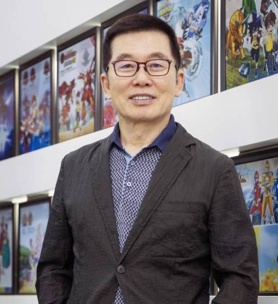 "전통적인 트로트에 젊은 감각과 기술을 더하고 싶었다." 최 대표는 "애니메이션 캐릭터를 활용한 뮤직비디오나 공연 등 새로운 형태의 K-POP 프로젝트도 준비 중"이라고 밝혔다. /초이랩