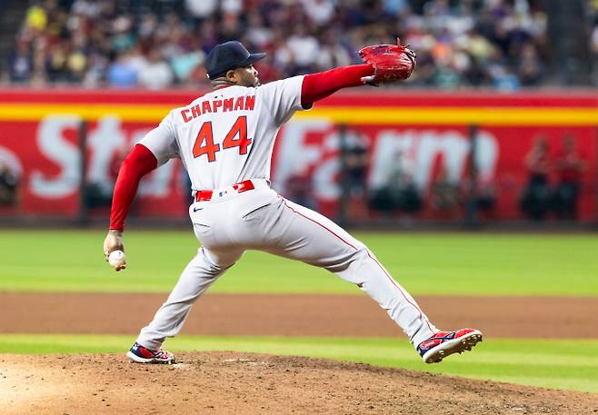 보스턴 레드삭스 아롤디스 채프먼이 올해의 구원상을 수상했다. 사진은 보스턴에서 활약 중인 채프먼. /사진=로이터