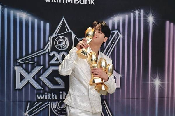 가수 이찬원 ⓒ소속사 티엔엔터테인먼트 SNS