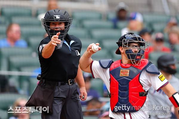 파월 주심 / 사진=Gettyimages 제공