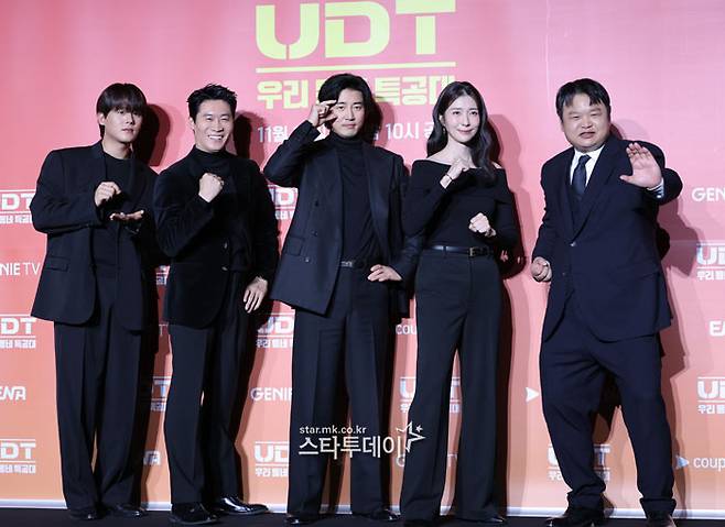 ‘우리 동네 특공대’ 제작발표회에 참석한 이정하, 진선규, 윤계상, 김지현, 고규필(왼쪽부터). 사진| 유용석 기자