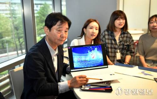 ◇최문순 화천군수가 지난 9일부터 14일까지 베트남, 홍콩, 타이완 현지 여행사를 방문해 산천어축제 마케팅을 펼쳤다.