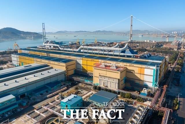 포스코 포항제철소. / 포스코