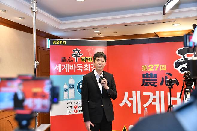 대국 승리 후 인터뷰에서 소감을 전하는 강동윤 9단. 한국기원 제공