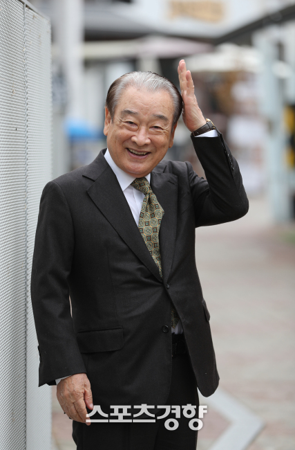 배우 이순재. 경향DB