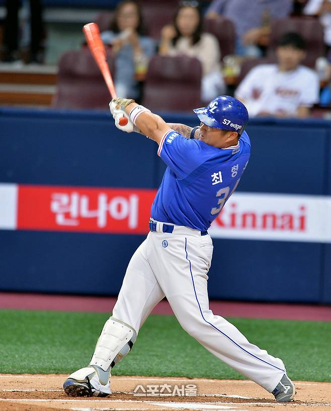 2016년 삼성 시절 최형우. 사진 | 스포츠서울DB