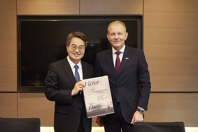 김동연, 프랑스 에어리퀴드사 만나 반도체소재·수소분야