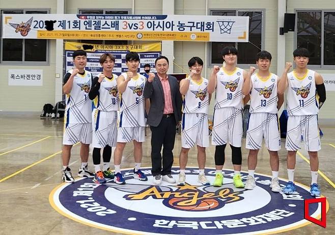 권성진 원장과 김태진 감독의 ‘사제 인연’, 나눔으로 이어지다