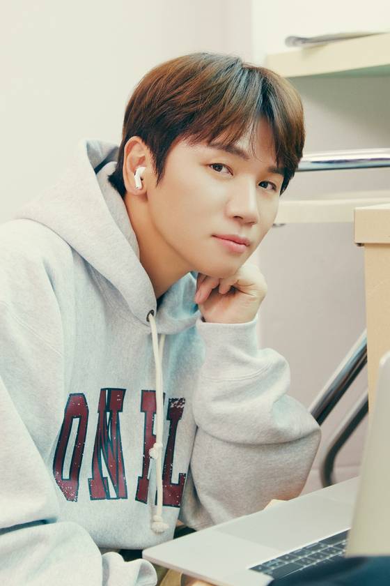 가수 케이윌. 스타쉽엔터테인먼트 제공.