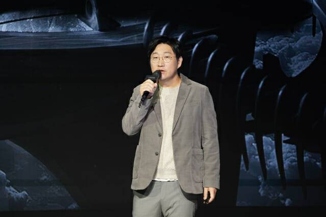 로스트아크 전재학 디렉터가 7일 쇼케이스 무대에 올랐다.