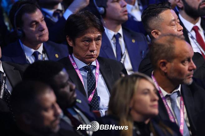 지난 2026 FIFA 북중미 월드컵 본선 조 추첨식에 참석한 홍명보 축구대표팀 감독. /AFPBBNews=뉴스1
