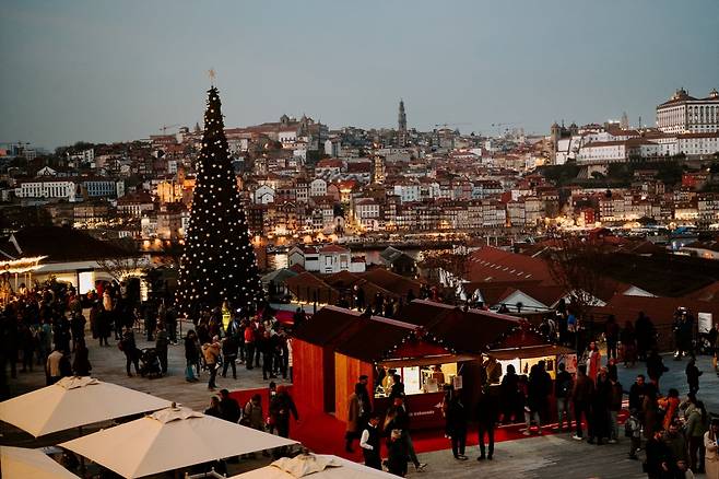 포르투 복합문화지구 WOW(WOW The Cultural District, Porto)의 크리스마스 시즌