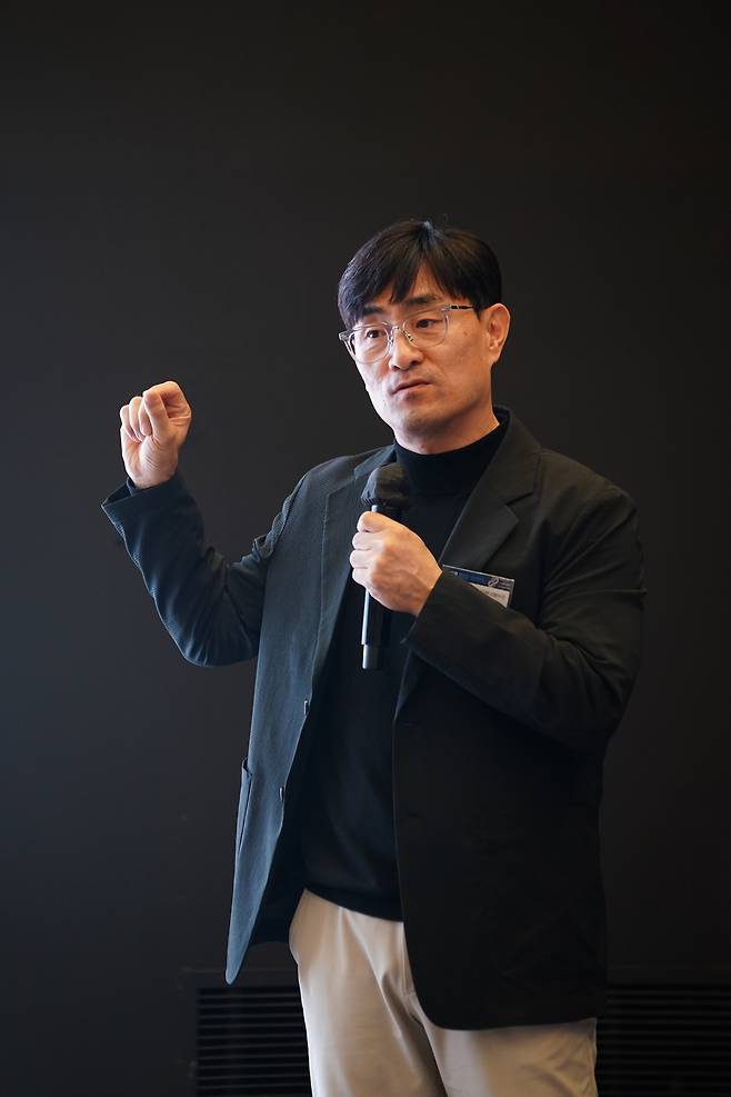 Koo Bum-joon, CEO of the online lecture platform Sebasi, speaks during the Global Biz Forum held on Wednesday at the Ambassador Seoul Pullman Hotel. (The Korea Herald)