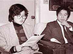 1988년 1월 ‘부천서 성고문 사건 ’재판과 관련,조영래 변호사(오른쪽)와 기자회견에 나선 권인숙씨.