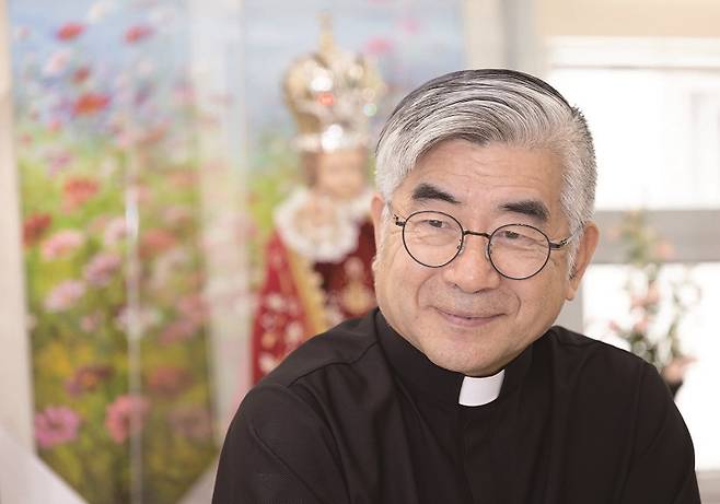 홍성남 신부 - 심리상담가, 가톨릭영성심리상담소 소장,'내 마음이 어때서' '말해야 산다' 저자 /사진 김흥구