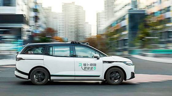 얌체 운전, 끼어들기까지 하는 바이두의 로보택시