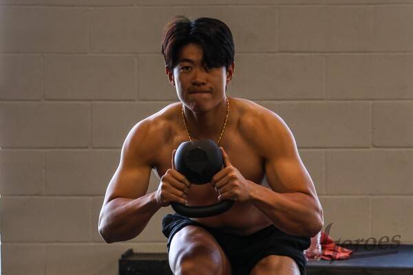 송성문이 2025시즌을 앞두고 스프링캠프에서 열심히 몸을 만드는 모습. (사진=키움 히어로즈)