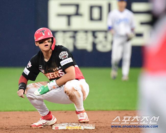 24일 대구 삼성라이온즈파크에서 열린 KBO리그 삼성과 KIA의 경기. 5회 2루 도루를 성공시킨 KIA 김도영. 대구=송정헌 기자songs@sportschosun.com/2025.05.24/