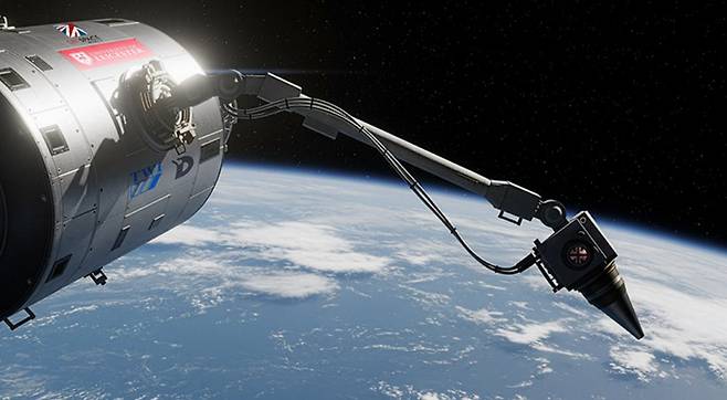 지구 궤도에서 용접 작업을 준비 중인 로봇 팔 상상도. 우주에서 용접을 하게 되면 내부 공간이 넓은 우주정거장을 비교적 쉽게 만들 수 있다. 레스터대 제공