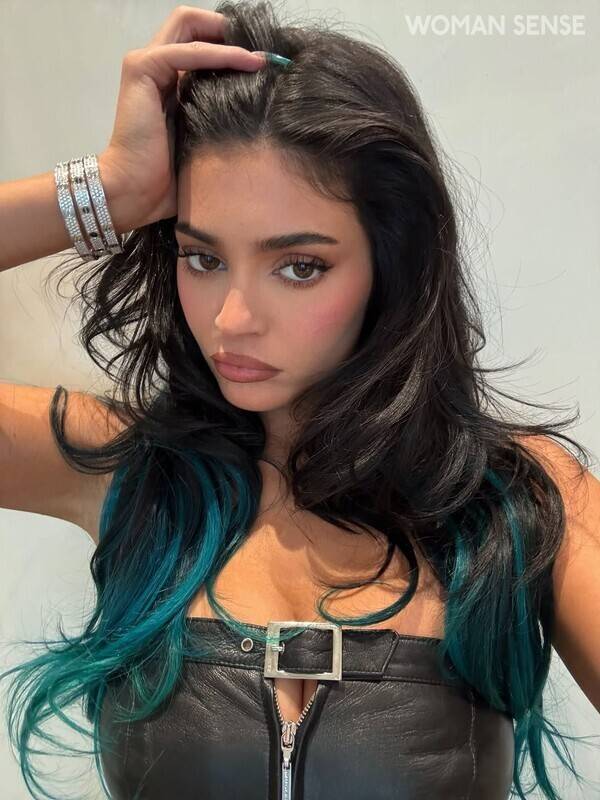 @kyliejenner