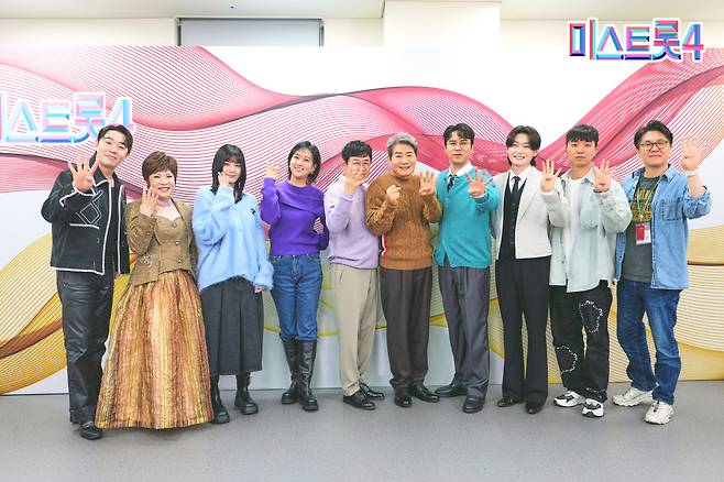 '미스트롯4' 붐, 김연자, 모니카, 장윤정, 이경규, 진성, 장민호, 김용빈, 임지훈 PD, 민병주 CP(왼쪽부터). 사진 제공=TV조선