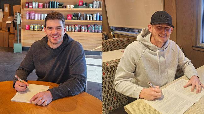 잭로그(좌)와 크리스 플렉센 / 두산 베어스 제공