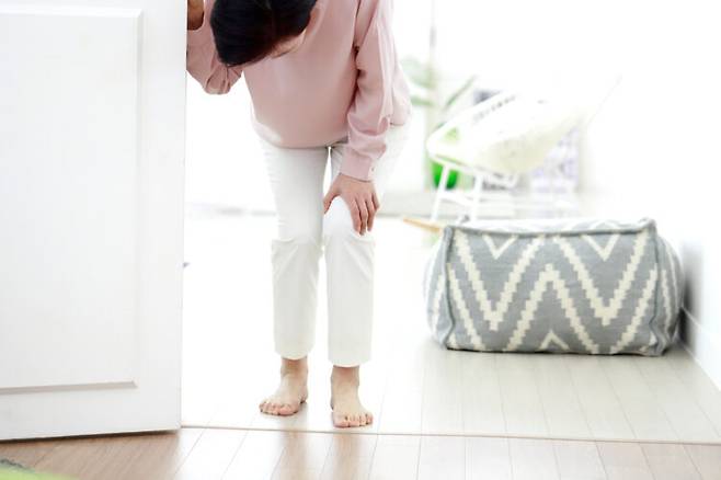 저혈압이 있으면 어지럽거나 머리가 어찔어찔한 느낌이 드는 증상이 발생할 수 있다. 사진=클립아트코리아