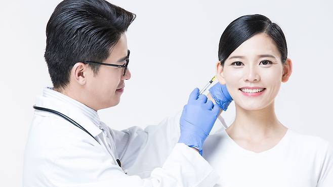귀 필러 효과와 주의점|출처: 클립아트코리아
