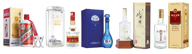 국내서 인기인 바이주 라인. 왼쪽부터 마오타이주, 우량예, 몽지람, 수정방, 연태고량주.