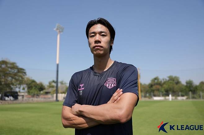 ▲ 본격적인 프로 도약을 준비 중인 파주 프런티어 FC가 ‘구단 1호 선수’로 공격수 이준석을 전격 영입했다. 수원FC 시절의 이준석. 프로 통산 96경기 출전 이력을 자랑한다. ⓒ 한국프로축구연맹