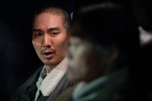 김빛새날(왼쪽), 강애심이 영화제에 참석할 예정이다. '무례한 새벽' 스틸컷