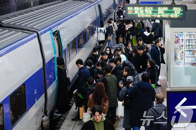 KTX 서울역 모습.(자료사진) 뉴스1 ⓒ News1 안은나 기자