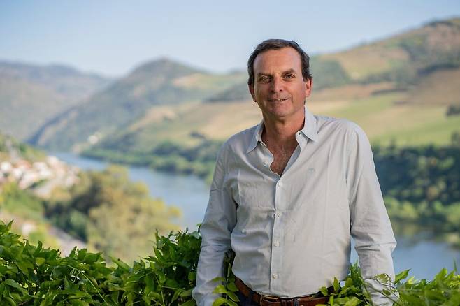 찰스 시밍턴. 홈페이지