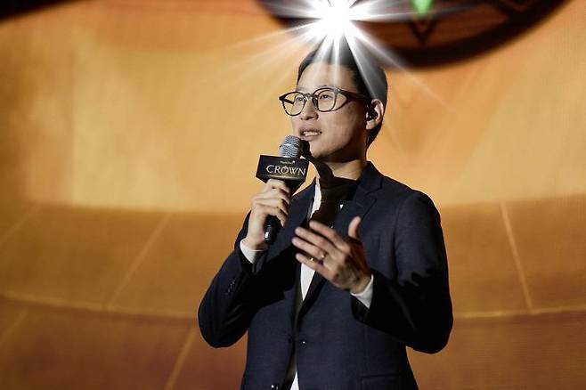 정상화 밈으로 많은 인기를 얻고 있는 메이플스토리 김창섭 총괄 디렉터_출처넥슨