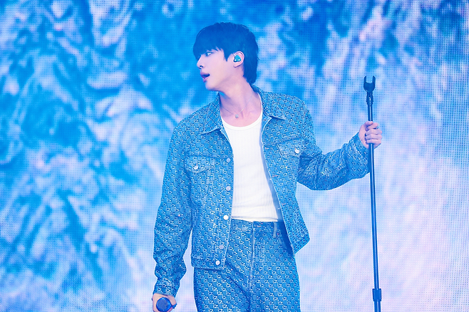 방탄소년단 진. 빅히트 뮤직 제공