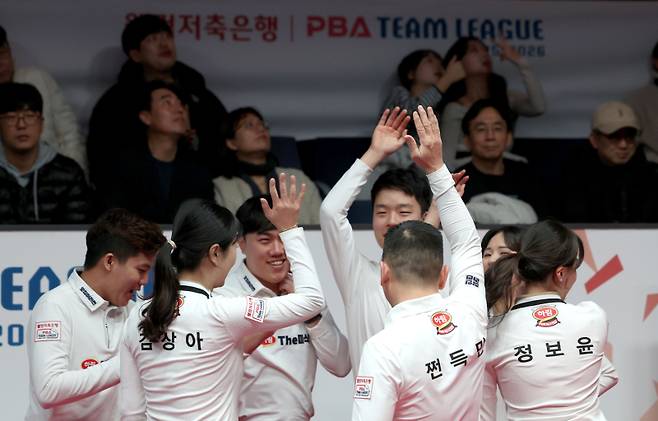 신생 구단 하림이 하나카드를 격침했다. PBA 제공