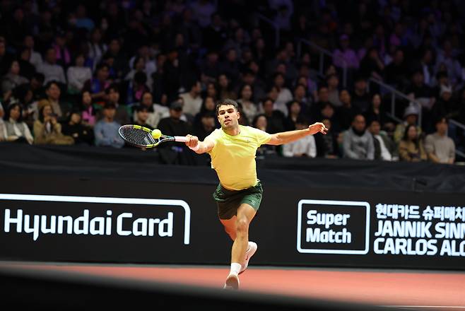 10일 인천 인스파이어 아레나에서 열린 현대카드 슈퍼매치14. 스페인 카를로스 알카라스가 이탈리아 얀니크 신네르를 상대로 경기를 펼치고 있다. 2026.1.10 hama@yna.co.kr 연합뉴스