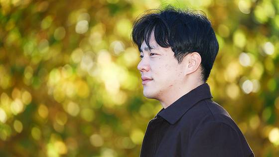 남주성씨가 지난해 11월 13일 제주도 서귀포 인근에 있는 마약치유센터에서 취재팀과 만나 처음으로 세상에 자신의 얼굴을 공개했다. 김현동 기자