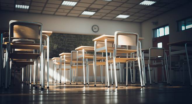 An empty classroom (123rf)