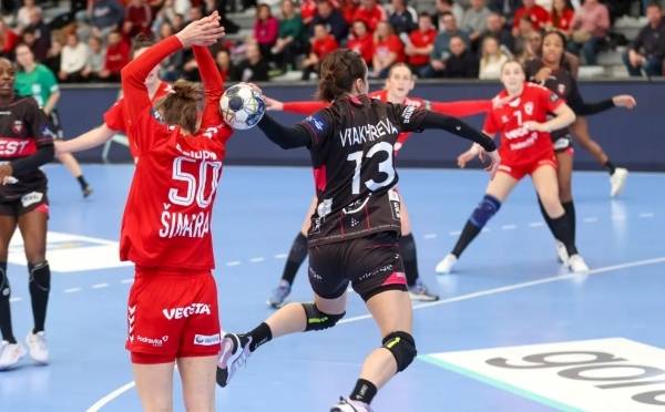 사진 2025/26 EHF 여자핸드볼 챔피언스리그 브레스트 브르타뉴와 포드라브카 경기 모습, 사진 출처=유럽핸드볼연맹