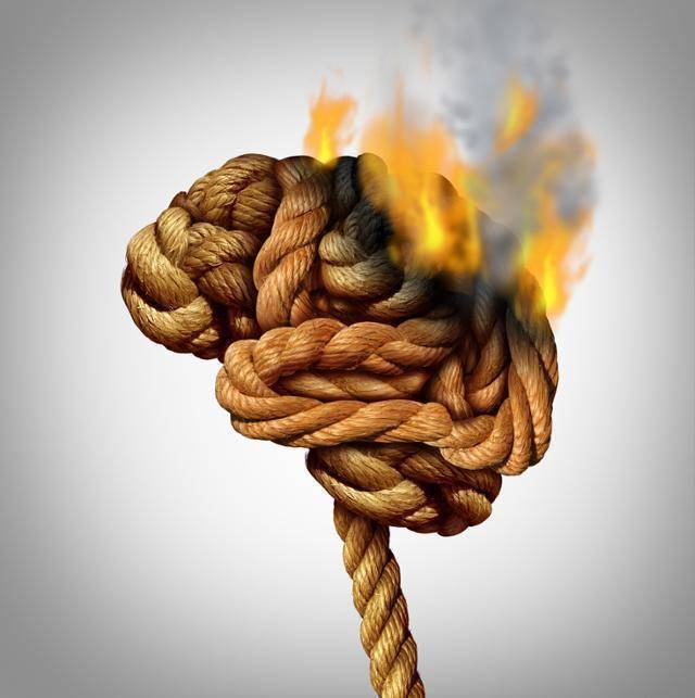 알츠하이머병은 '뇌가 서서히 부식돼 사라지는' 것과 다름없는 고통이 따른다. 현대 과학은 근본적인 치료에는 미치지 못하고 있어 섣불리 알츠하이머병 정복을 장담하지 못한다. 게티이미지뱅크